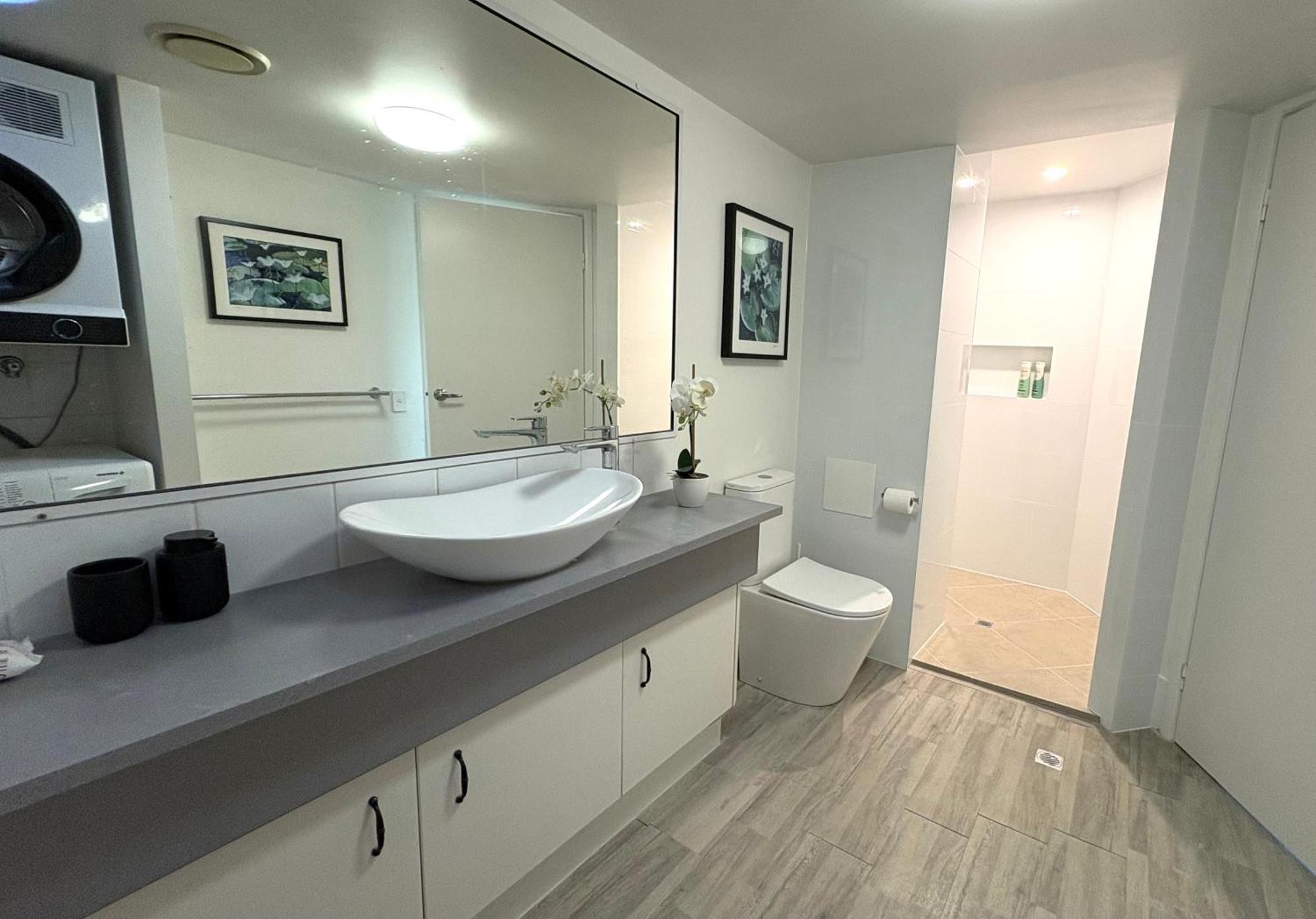 Stylish Unit, 4* Resort, Close To Noosa River