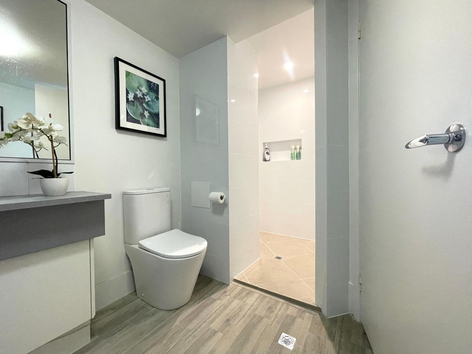 Apartment Stylish Unit, 4* Resort, Close To Noosa River *